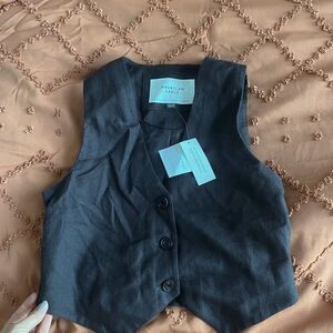 American Eagle black Vest